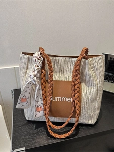 Mode Damen Stroh Webstruktur Tragetasche Große Kapazität Sommer Strand Schultertasche Mit Dekorativem Schal Buchstaben Druck Handtasche