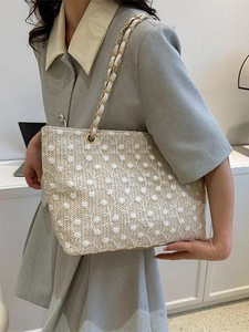 Borsa tote in paglia con ricamo floreale e tracolla a catena per l'estate