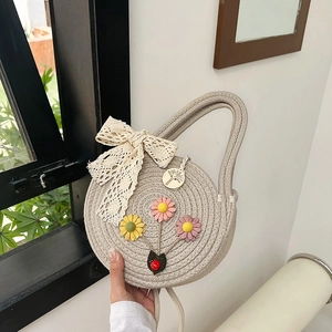 Sac Bandoulière Rond en Paille Tissée pour Femme Avec Broderie Florale Nœud en Dentelle Sac à Main de Plage d'été Fait à la Main