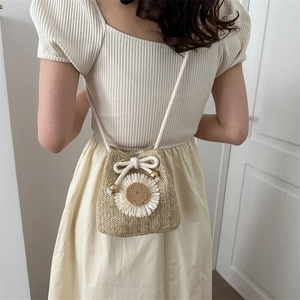 Sac seau en paille beige avec fleur 3D et cordon de serrage pour femmes, style chic