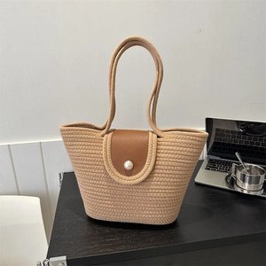 Large Capacity French Vintage Straw Woven Tote Bag For Women Summer Beach Vacation Shoulder Bag With Leather Artificial Pearl Detail