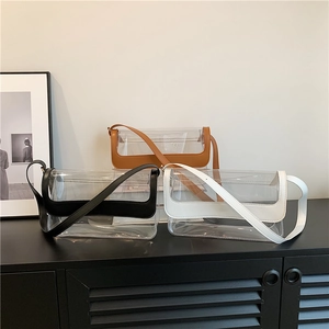 Sacs à bandoulière transparents en PVC noir, blanc et marron avec bordure en cuir chic