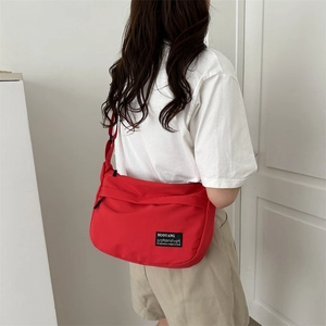 Large capacity bright red oxford cross body messenger bag with adjustable strap for travel
