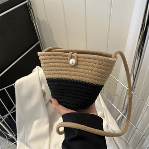 Woven Bucket Bag Colorblock Straw Shoulder Crossbody Bag With Artificial Pearl And Floral Charm Casual Women Handbag