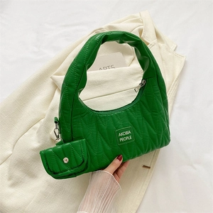 Sac à Épaule Matelassé Urban Simple pour Femmes en Cuir PU Souple Sac Hobo sous le Bras avec Mini Pochette Couleur Unie