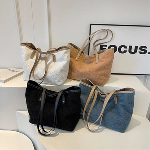 Minimalist faux shearling tote bags in four colors with long leather shoulder straps
