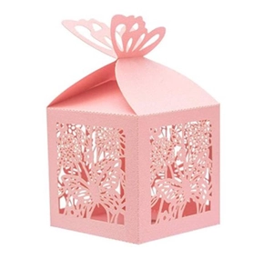 Motifs floraux au laser et couvercle papillon 3D sur boîte cadeau en papier perlé rose