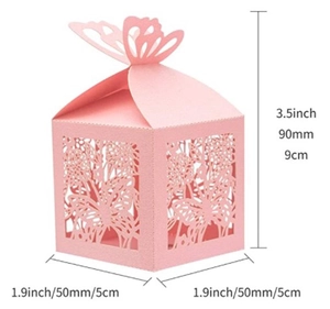 Boîte cadeau papillon découpée au laser pour bonbons avec dimensions affichées