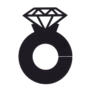 Close-up of black diamond ring shaped place card with hollow cutout for wedding decor