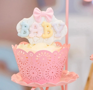 Caissettes à Cupcakes Florales Découpées au Laser Papier Nacré Ajouré Enveloppes à Gâteaux pour Mariage Anniversaire Baby Shower Décor