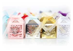 Laser cut rose hollow candy boxes with organza ribbons for wedding and valentine gifts