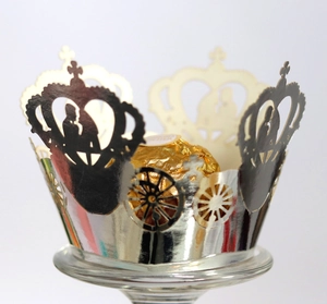 Elegant laser cut wedding cupcake wrapper featuring gold hollow horse carriage design