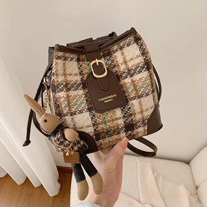 Vintage Plaid Woolen Bucket Bag For Women Retro Splicing PU Leather Messenger Shoulder Bag With Rabbit Charm Daily Bag