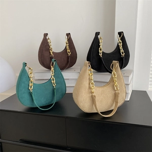 Vintage Suede Leather Half Moon Underarm Bag For Women Retro Gold Chain Hobo Bag Small Solid Color Crescent Shoulder Bag