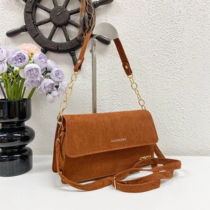 Damen Matte Nylon Schultertasche Trendy Einfarbig Buchstaben Druck Kette Achsel Handtasche Lässige Mode Klappe Geldbörse