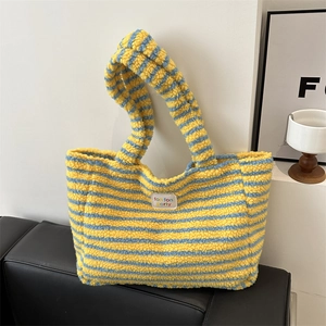 Sac Cabas Rayé de Style Coréen pour Femmes Couleur Contrastée en Nylon Peluche Grande Capacité Sac à Main Mode Hiver