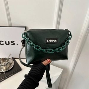 Women's PU Leather Underarm Shoulder Bag Fashion Chain Decorative Square Commuter Crossbody Bag Trending Daily Handbag
