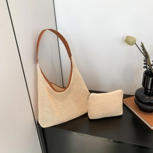 Women Minimalist Straw Woven Large Capacity Shoulder Tote Bag Two Piece Set With Inner Pouch For Daily Commute Summer Vacation