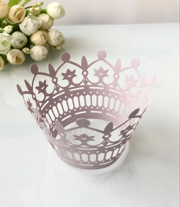 Pink laser-cut crown muffin cupcake wrappers with star pattern for party decoration