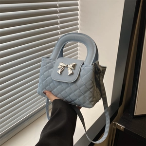 Women Quilted PU Leather Handbag With Bow Metal Decor Casual Crossbody Bag Fashion Shoulder Tote Trendy Large Handbag