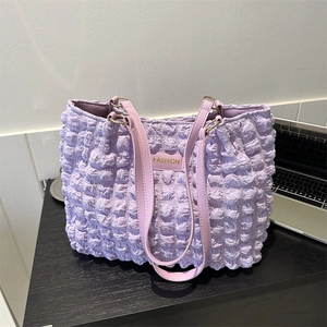 Sac Fourre-tout en Nylon Texture Popcorn pour Femmes Grande Capacité Sac à Épaule Plissé Décontracté Simple Sac à Main Sous le Bras