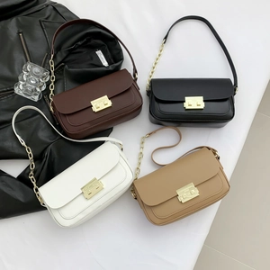 French retro shoulder bags in four colors with gold metal buckles and chain straps
