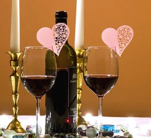 Pink heart laser-cut hollow decorative seat cards for wedding glass decoration