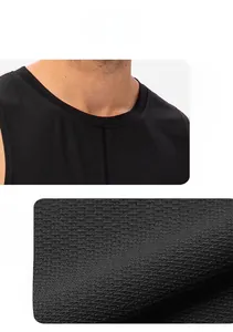 Detail of the breathable mesh fabric and reinforced neckline of the black athletic tank top