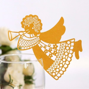 Golden laser-cut angel place cards for wine glasses with elegant hollow patterns
