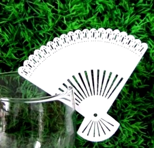 Laser Cut Fan Shaped Paper Place Cards For Wedding Banquet Wine Glass Decoration Elegant Hollow Names Card Party Table Decor