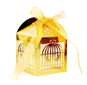 Boîte de dragées de mariage dorée découpée au laser avec ruban en organza jaune