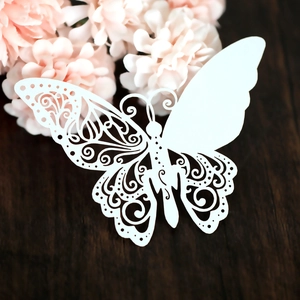 Marque-places Papillon Découpe Laser Papier Perlé Cartes de Verre à Vin Papillon Ajouré pour Mariage Banquet Fête Décoration