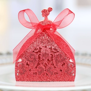 Elegant red glitter hollow favor box with girl silhouette and organza ribbon bow