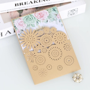 Elegant Laser Cut Wedding Invitations Pearlescent Paper Hollow Flower Greeting Cards With Envelopes For Party Birthday
