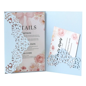Lot de faire-part de mariage lavande découpé au laser avec motifs floraux et RSVP