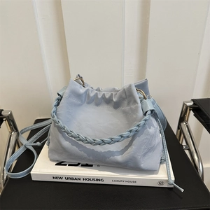 Femmes Mode PU Cuir Sac Seau Poignée Tressée Cordon de Serrage Plissé Sac à Bandoulière Minimaliste Sac à Main de Navette