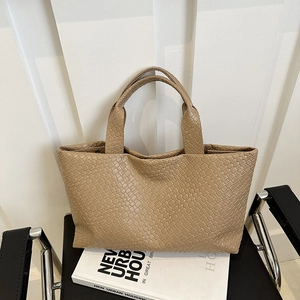 Large Capacity Vintage Nylon Woven Rhombic Tote Bag For Women Casual Commuter Shoulder Handbag Solid Color Elegant Purse