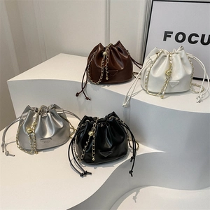 Fashion drawstring bucket bags with chain straps in four colors for women