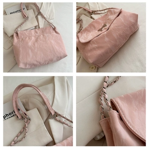 Detailed views of pink marble textured PU shoulder bag with classic chain strap