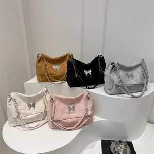 Chic PU messenger bags with butterfly metal clasp and chain straps in five colors