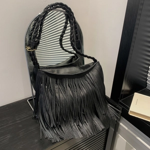 Women Tassel Shoulder Bag PU Leather Braided Strap Large Capacity Crossbody Bag Bohemian Style Casual Urban Minimalist Handbag