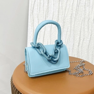 Sac Carré Mini Mode Femme Décontracté en Cuir PU Bandoulière avec Grosse Chaîne et Courroie Métallique Accessoire Quotidien