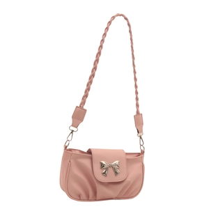 Sac à bandoulière rose minimaliste avec nœud doré et bandoulière tissée