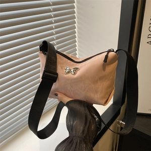 Schmetterling Dekor Y2K Nylon Falten Achseltasche Für Damen Einfarbig Casual Umhängetasche Mode Pendeln Handtasche