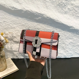 Petit Sac Carré Patchwork Mode pour Femmes Luxe Léger Boucle en Strass Chaîne en Métal Sac à Épaule Bandoulière en Cuir PU