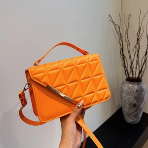 Fashionable Quilted Rhombus PU Leather Small Square Bag For Women Urban Shoulder Crossbody Handbag With Metal Bar Decor