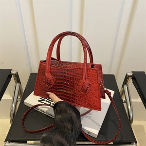 Women Retro Crocodile Pattern PU Leather Handbag Fashion Solid Color Small Square Crossbody Shoulder Bag For Ladies Casual Daily Use