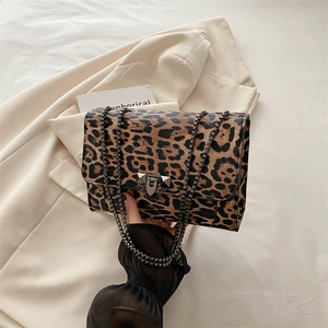 Women Trendy Cow Leopard Print Chain Shoulder Bag PU Leather Small Square Crossbody Bag With Metal Studded Lock Handbag