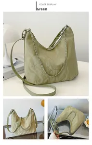 Sac cabas vert à texture plissée avec chaîne en métal et bandoulière réglable