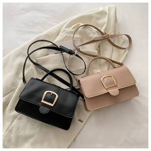 Sacs à main carrés minimalistes en cuir noir et beige avec boucles dorées